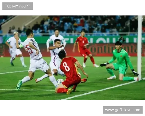 从香港火灾到球场安全：里昂俱乐部如何化解危机？看Alex的突破性解决方案